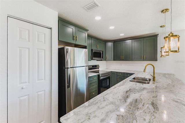 6254 SPINNAKER BOULEVARD, Englewood, FL 34224