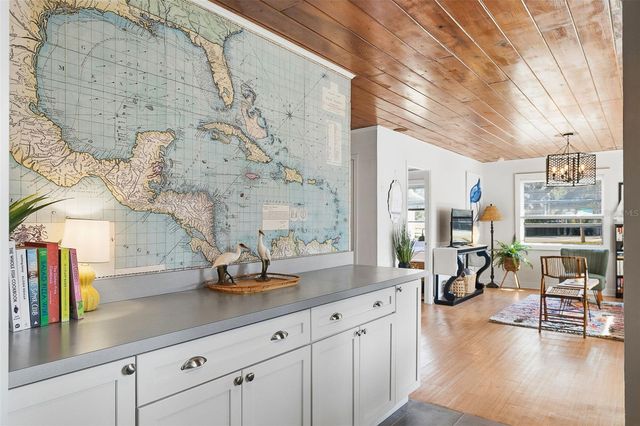 995 NASH AVENUE, Nokomis, FL 34275