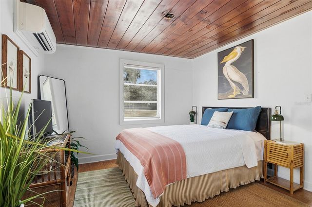 995 NASH AVENUE, Nokomis, FL 34275