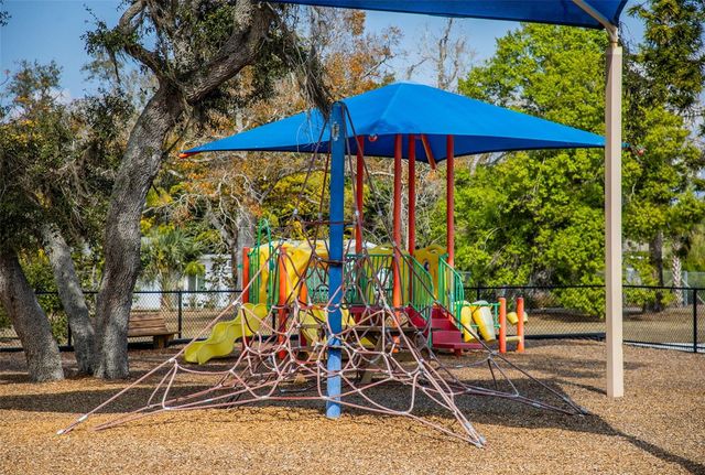 995 NASH AVENUE, Nokomis, FL 34275