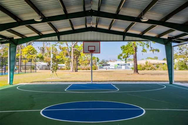 995 NASH AVENUE, Nokomis, FL 34275