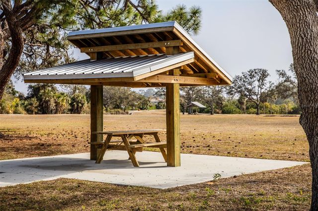 995 NASH AVENUE, Nokomis, FL 34275