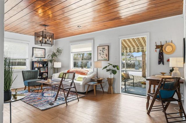 995 NASH AVENUE, Nokomis, FL 34275