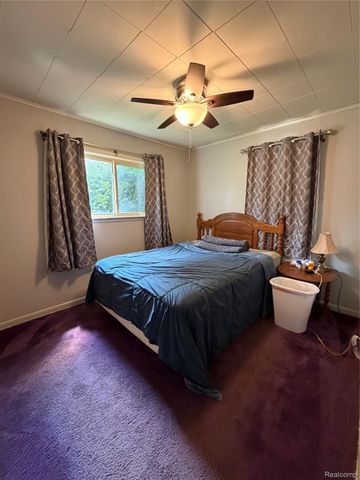 2065 Brady Avenue, Burton, MI 48529
