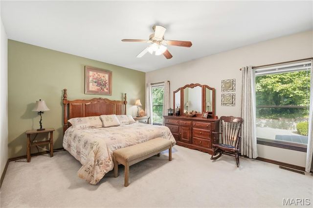 17 Rio Vista Drive, St Charles, MO 63303