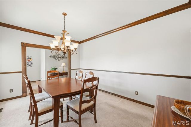 17 Rio Vista Drive, St Charles, MO 63303