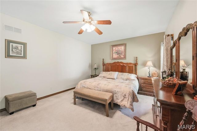 17 Rio Vista Drive, St Charles, MO 63303