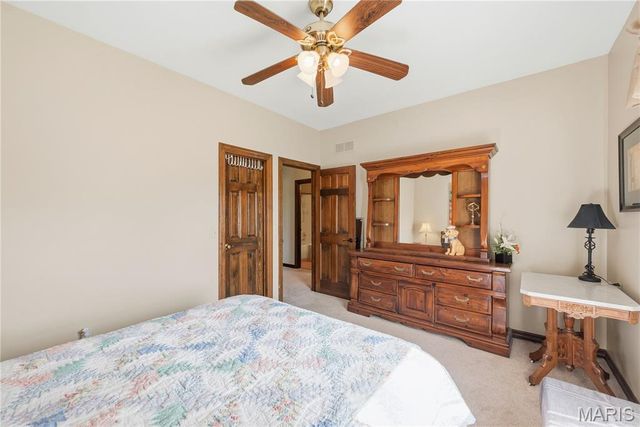 17 Rio Vista Drive, St Charles, MO 63303