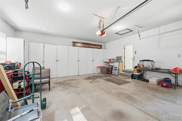 17 Rio Vista Drive, St Charles, MO 63303