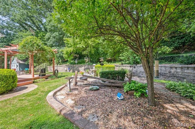 17 Rio Vista Drive, St Charles, MO 63303