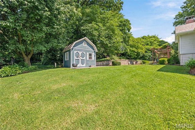 17 Rio Vista Drive, St Charles, MO 63303