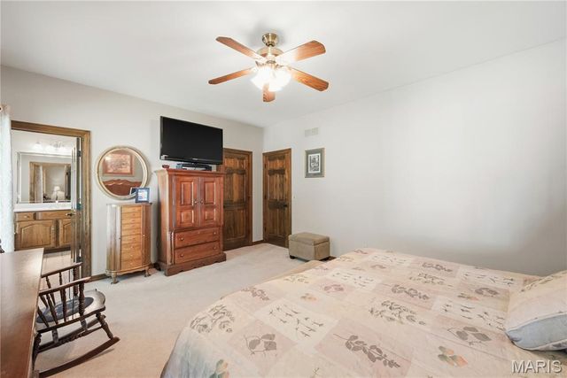 17 Rio Vista Drive, St Charles, MO 63303