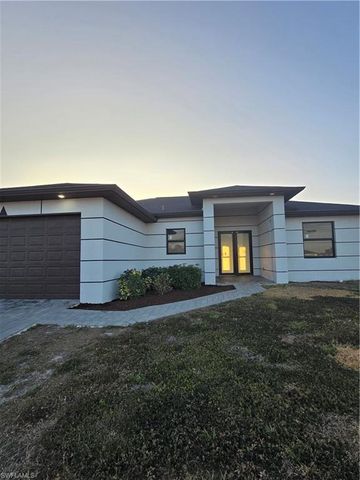 2916 Nelson RD N, Cape Coral, FL 33993