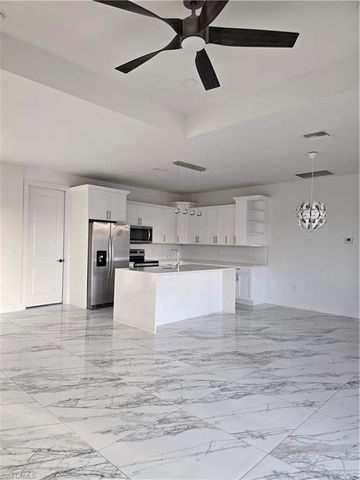 2916 Nelson RD N, Cape Coral, FL 33993