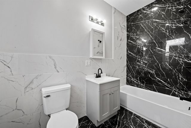 348 FORREST ST, Jc, Greenville, NJ 07305