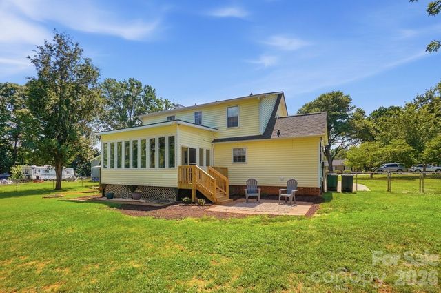 2634 Cherokee Court, Gastonia, NC 28056