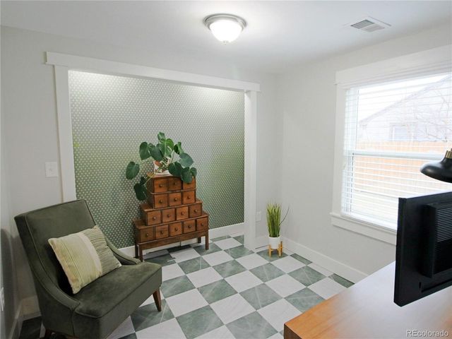 1635 S Steele St, Denver, CO 80210