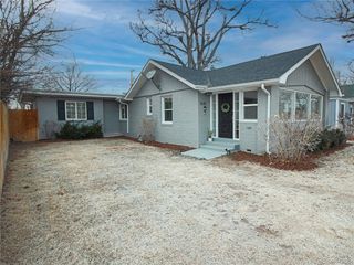 1635 S Steele St, Denver, CO 80210