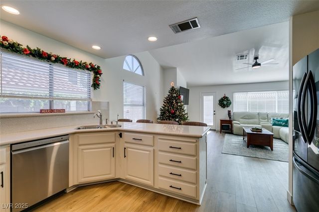 1233 Little Sidnee Drive, Las Vegas, NV 89123