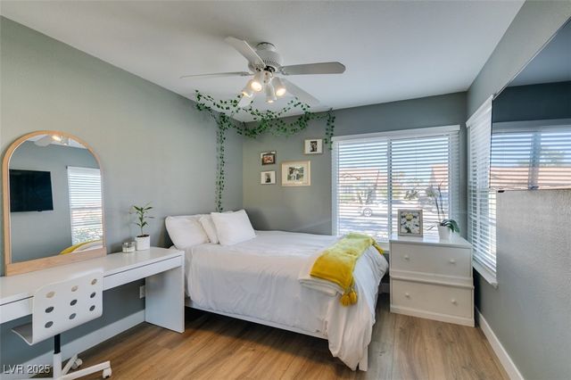 1233 Little Sidnee Drive, Las Vegas, NV 89123