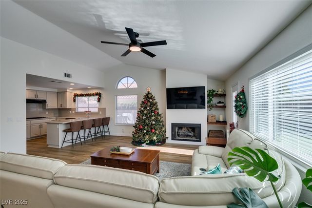 1233 Little Sidnee Drive, Las Vegas, NV 89123