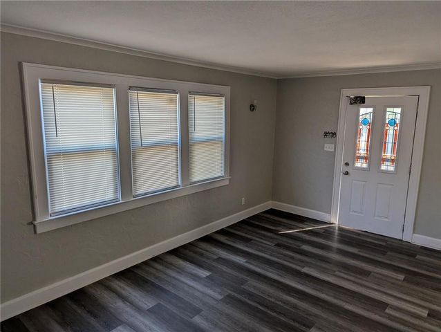 4420 Indiana Avenue, Kansas City, MO 64130