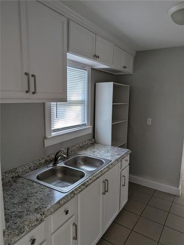 4420 Indiana Avenue, Kansas City, MO 64130