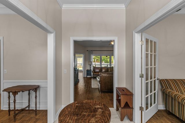 103 Stonegate Dr, Headland, AL 36345