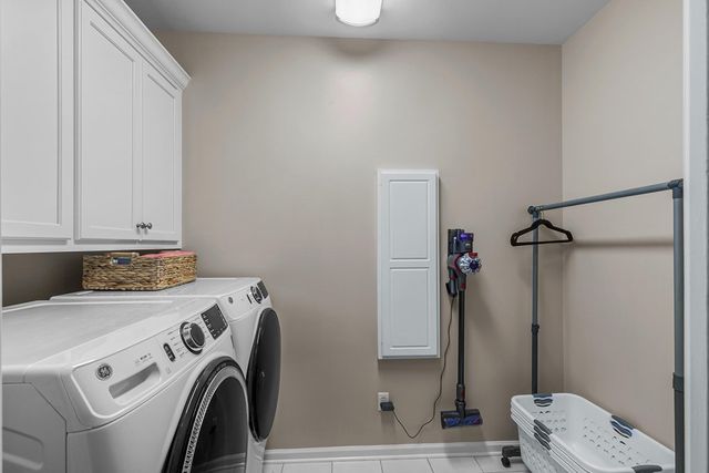 103 Stonegate Dr, Headland, AL 36345