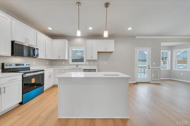 14 Lochwood Hill Drive, Goode, VA 24556