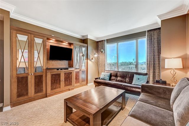 135 East Harmon Avenue 402, Las Vegas, NV 89109