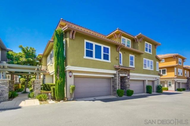 45 Via Sovana, Santee, CA 92071