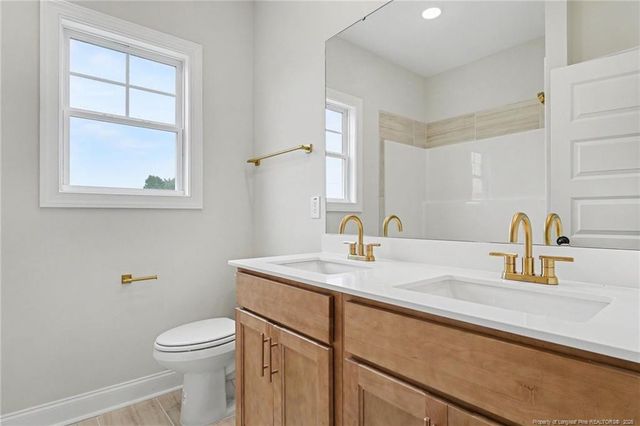22 Grady Farm Way, Benson, NC 27504