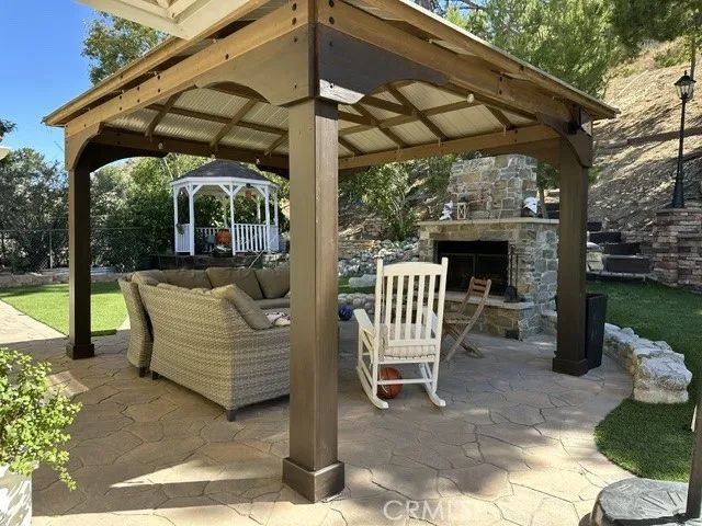1314 Lamont, Thousand Oaks, CA 91362