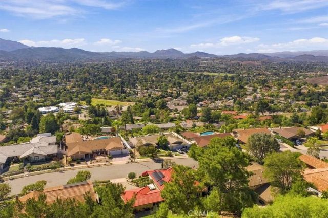 1314 Lamont, Thousand Oaks, CA 91362