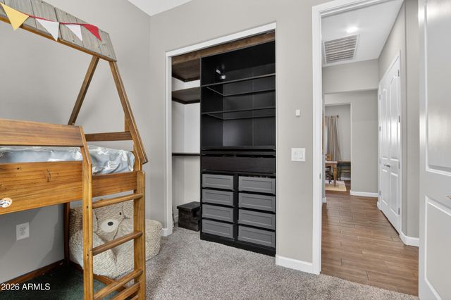 2021 W PLUM Road, Phoenix, AZ 85085