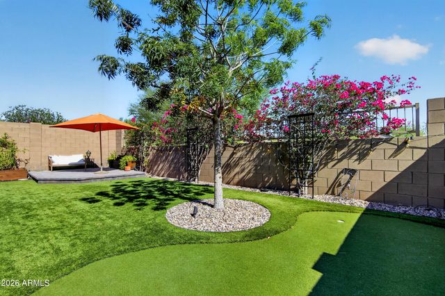 2021 W PLUM Road, Phoenix, AZ 85085