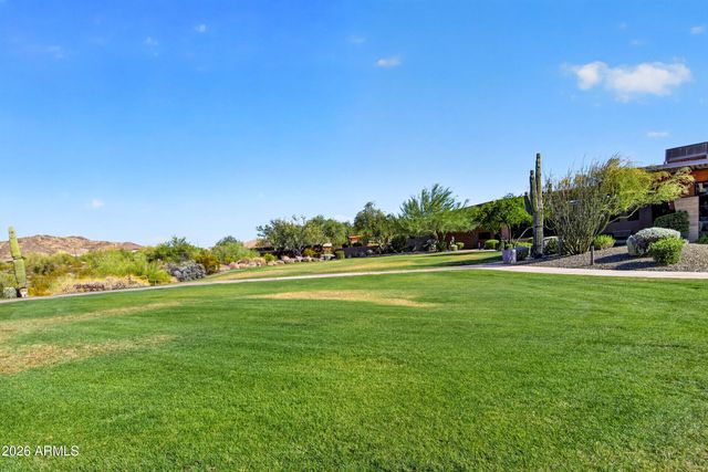 2021 W PLUM Road, Phoenix, AZ 85085