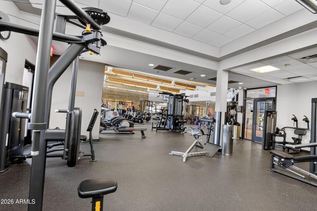 2021 W PLUM Road, Phoenix, AZ 85085