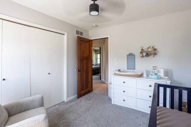 2211 Regent Lane SW, Rochester, MN 55902