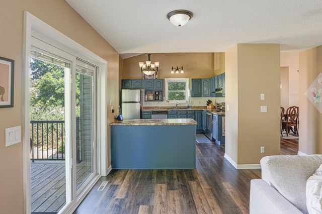 2211 Regent Lane SW, Rochester, MN 55902