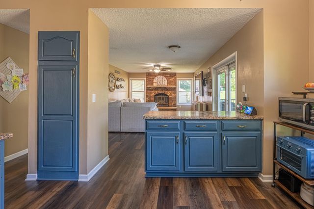 2211 Regent Lane SW, Rochester, MN 55902