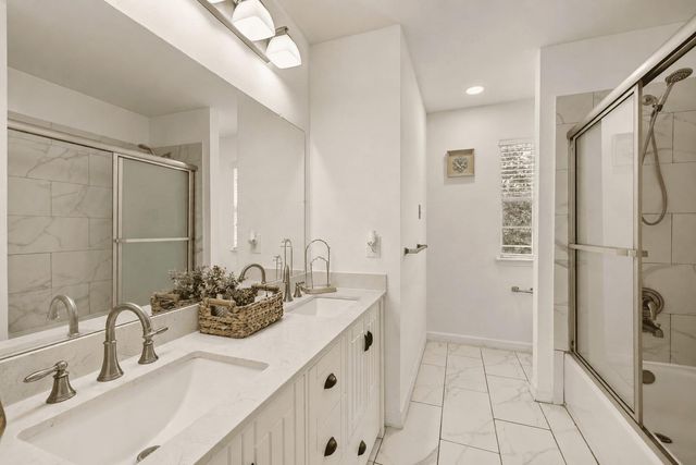 10207 Revelstoke Drive, Houston, TX 77086