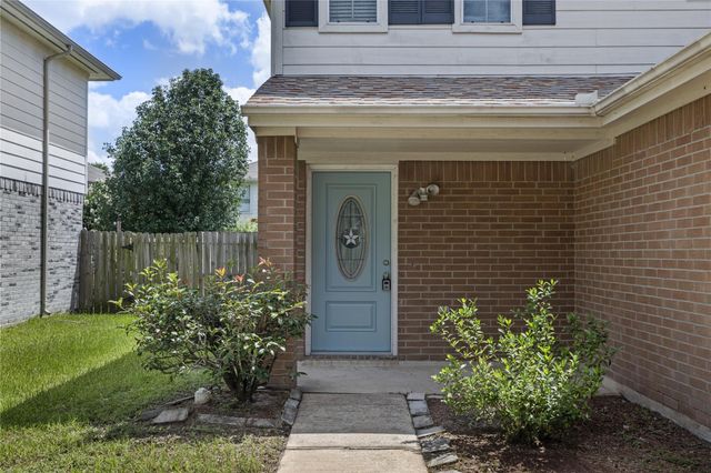 10207 Revelstoke Drive, Houston, TX 77086