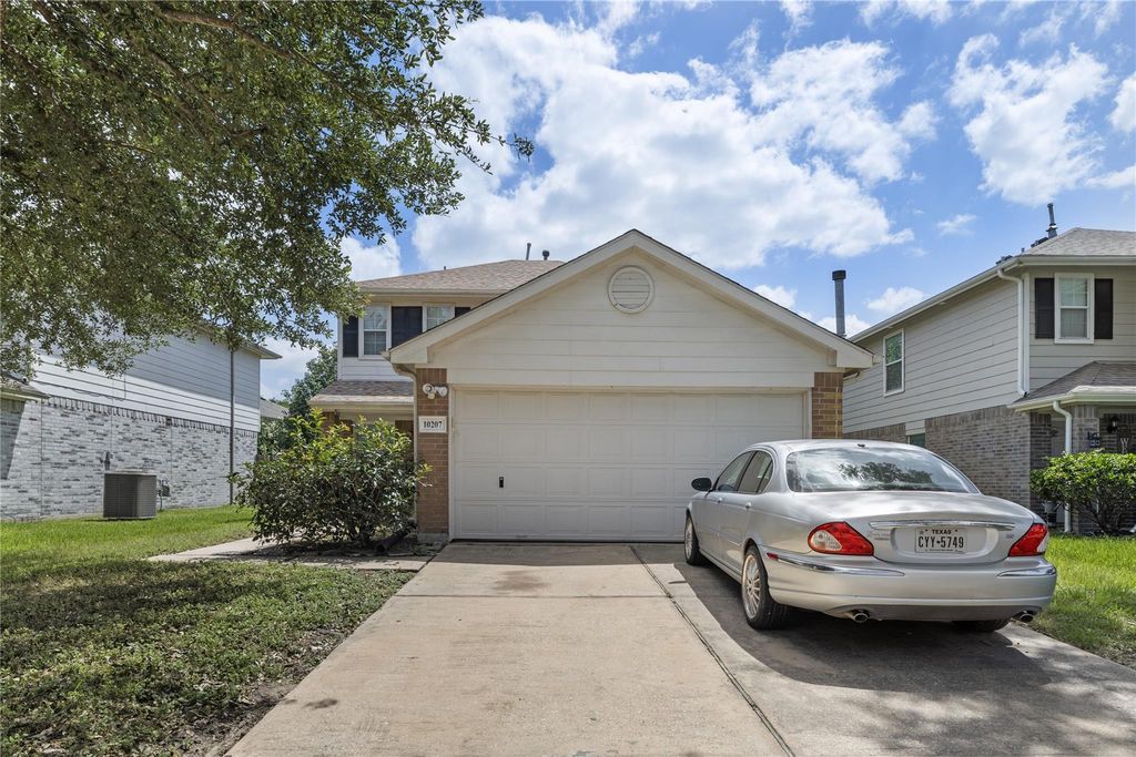 10207 Revelstoke Drive, Houston, TX 77086