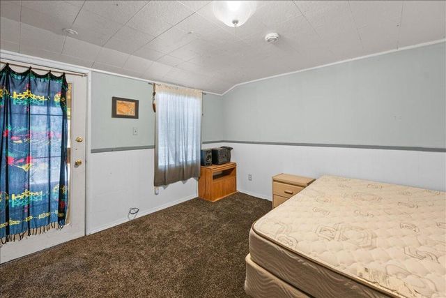 39148 Rim Of The World Drive, Fawnskin, CA 92333