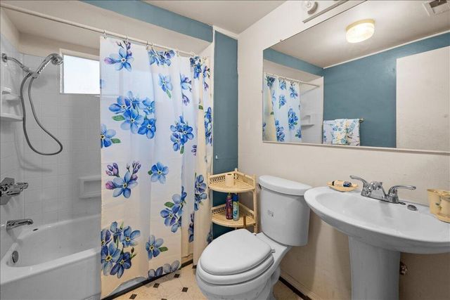 39148 Rim Of The World Drive, Fawnskin, CA 92333