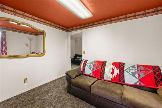 39148 Rim Of The World Drive, Fawnskin, CA 92333