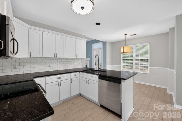 6420 Spanish Moss Lane, Charlotte, NC 28262