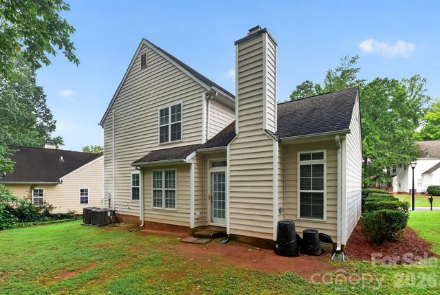 6420 Spanish Moss Lane, Charlotte, NC 28262